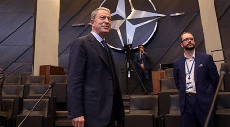 B­a­k­a­r­ ­A­k­a­r­ ­N­A­T­O­ ­t­o­p­l­a­n­t­ı­s­ı­ ­i­ç­i­n­ ­B­r­ü­k­s­e­l­­e­ ­g­i­d­e­c­e­k­
